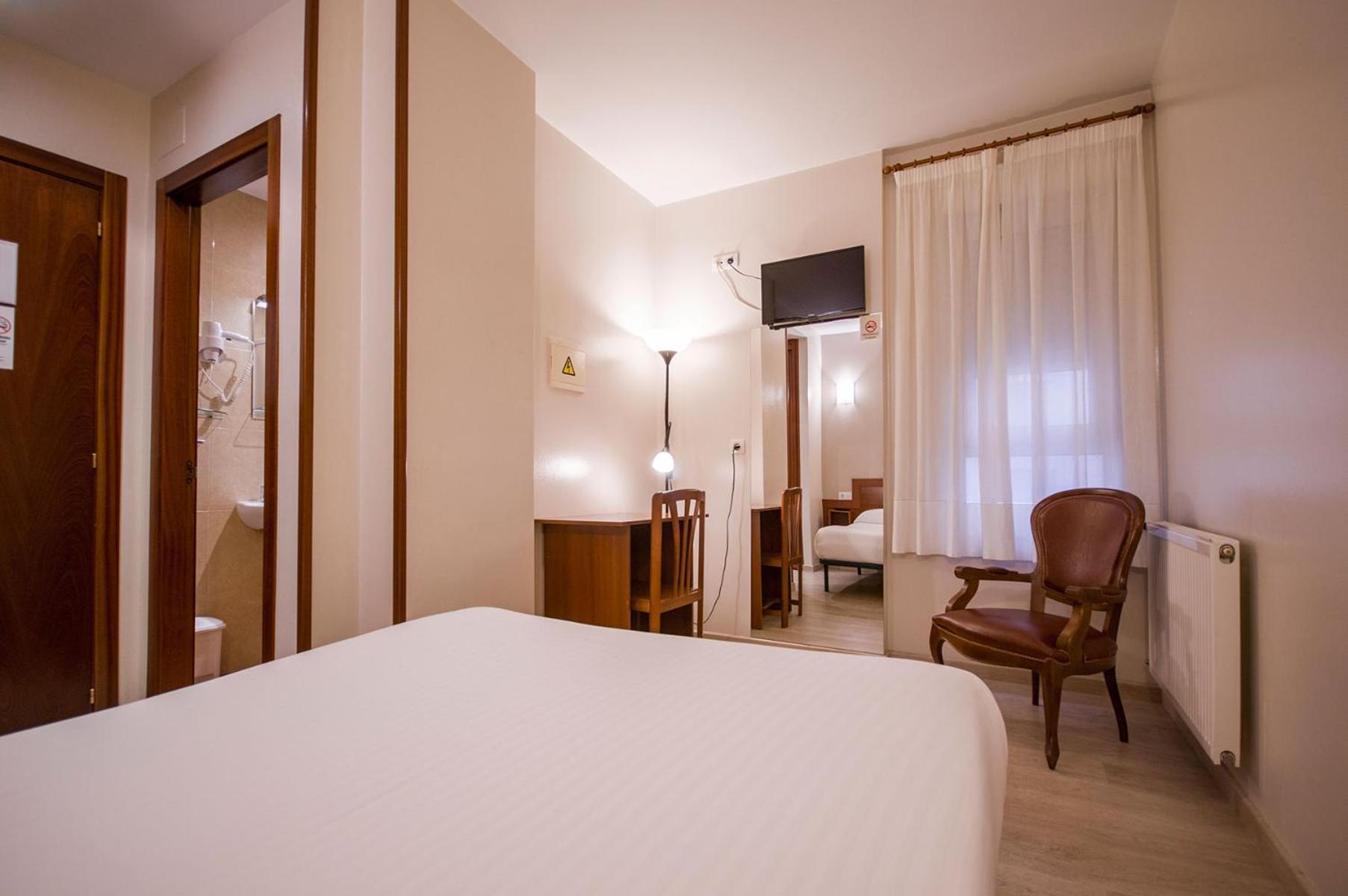 U-Hotel Dario לוגו מראה חיצוני תמונה