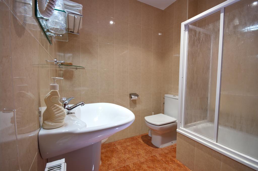 U-Hotel Dario לוגו חדר תמונה