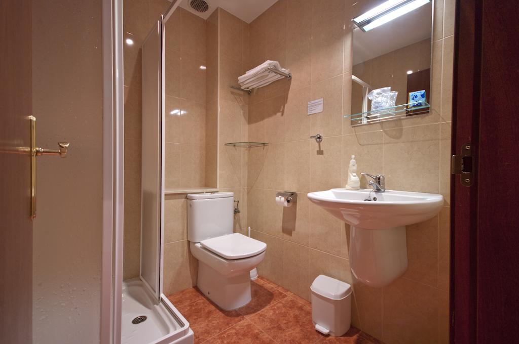 U-Hotel Dario לוגו חדר תמונה